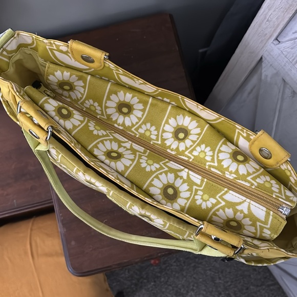 Petunia Pickle Bottom City Carryall in Chartreuse Sunlit Stockholm colorway - Picture 3 of 10